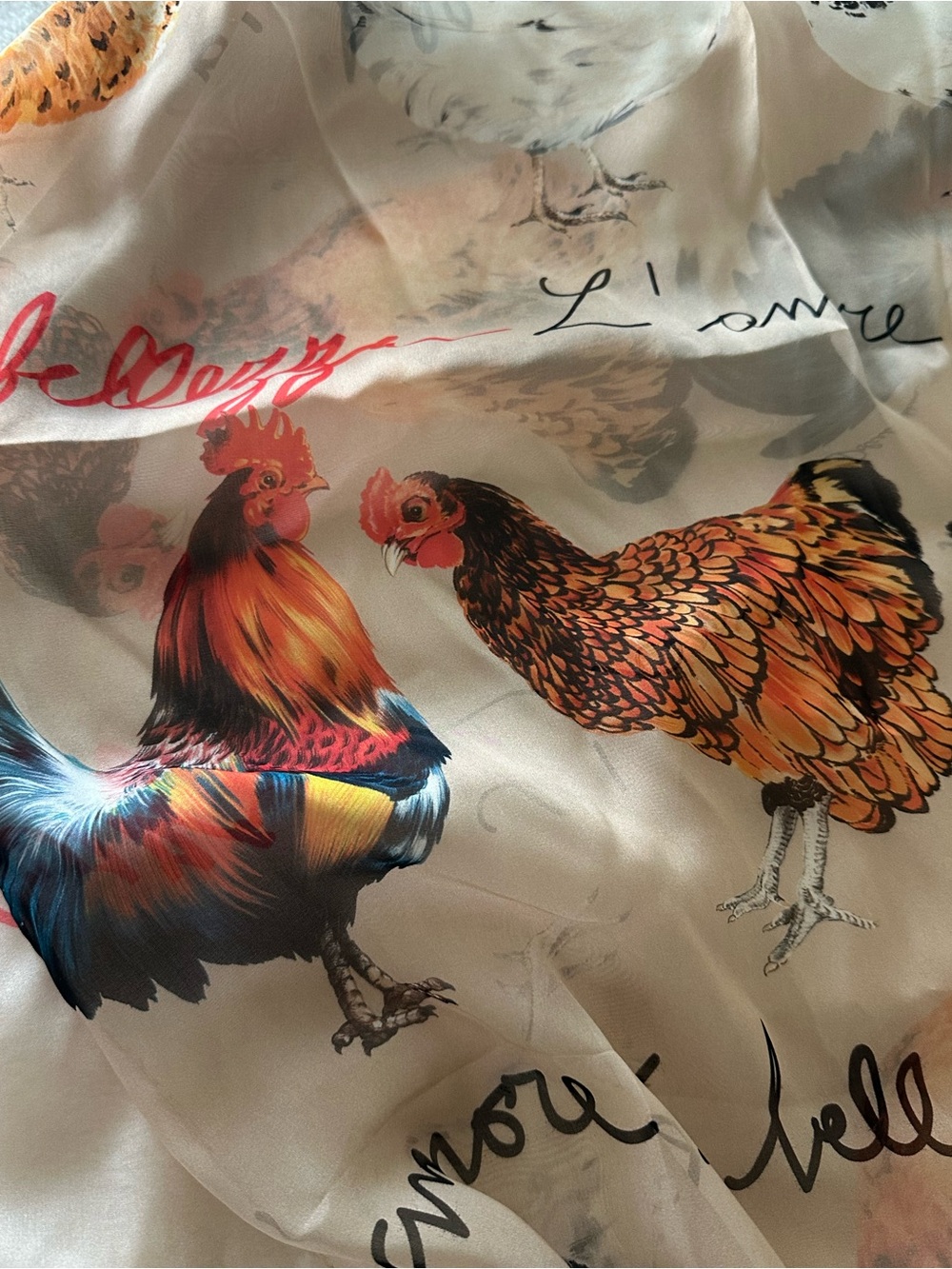 Dolce & Gabbana “L’Amore È Bellezza” Silk Chiffon Stole Scarf, 2017. NWT - Picture 7 of 11